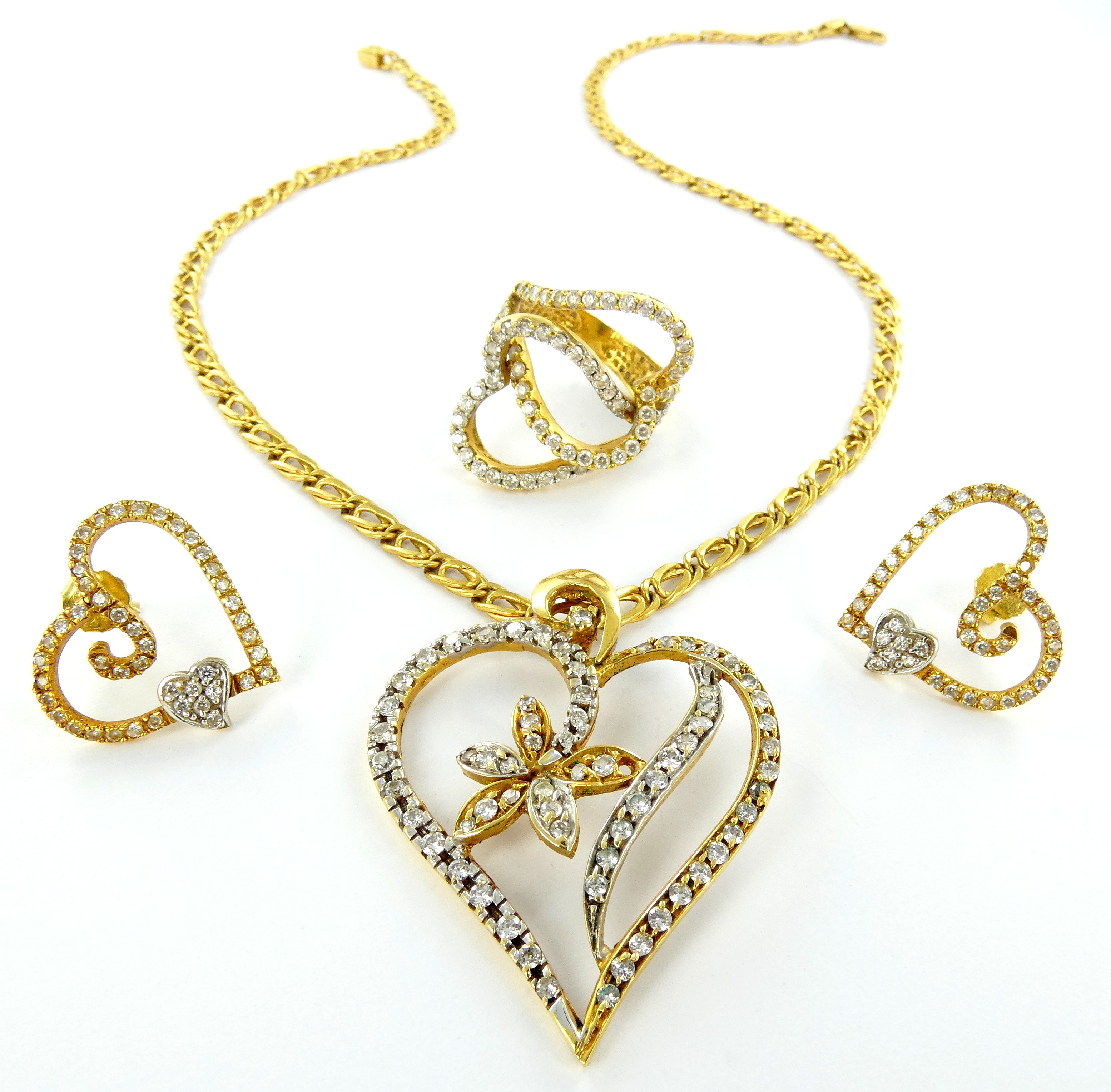 Lot 29 — 1 Bague Or 750 mil. Non poinçonnée, pierres, manque pierres,