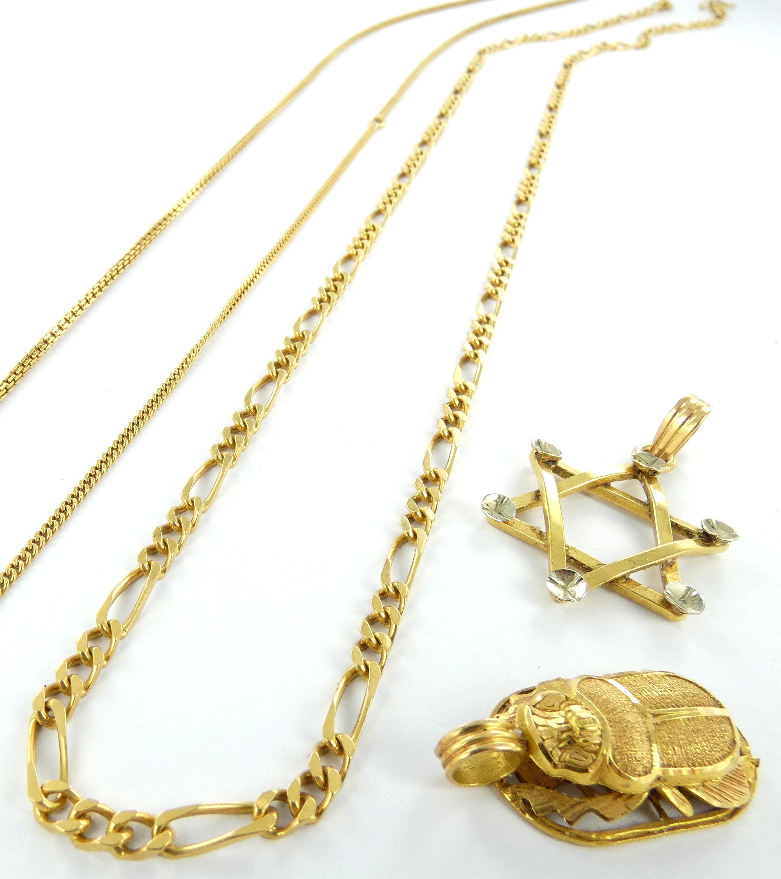 Lot 18 — 1 Pendentif Or 750 mil. Non poinçonné, 3.7g, 1 Chaîne Or 750