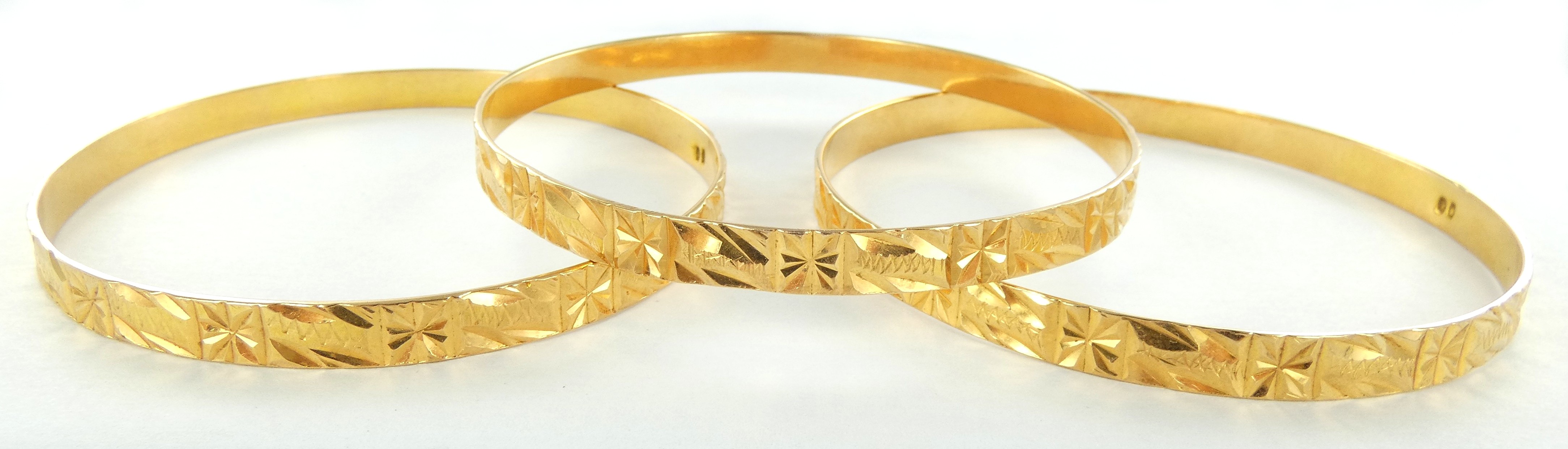 Lot 30 — 1 Bracelet Or 750 mil. Non poinçonné, 14.2g, 1 Bracelet Or 7