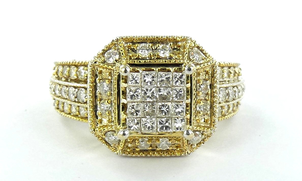 Lot 5 — 1 Bague Or 585 mil. Poinçonnée, brillants (0.70 Ct env), T 5