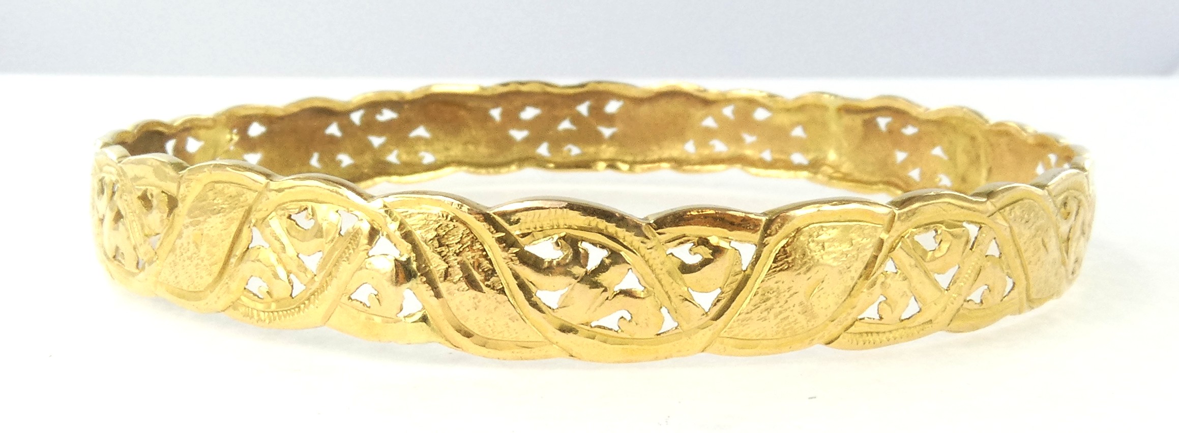 Lot 1 — 1 Bracelet Or 750 mil. Non poinçonné, 12g