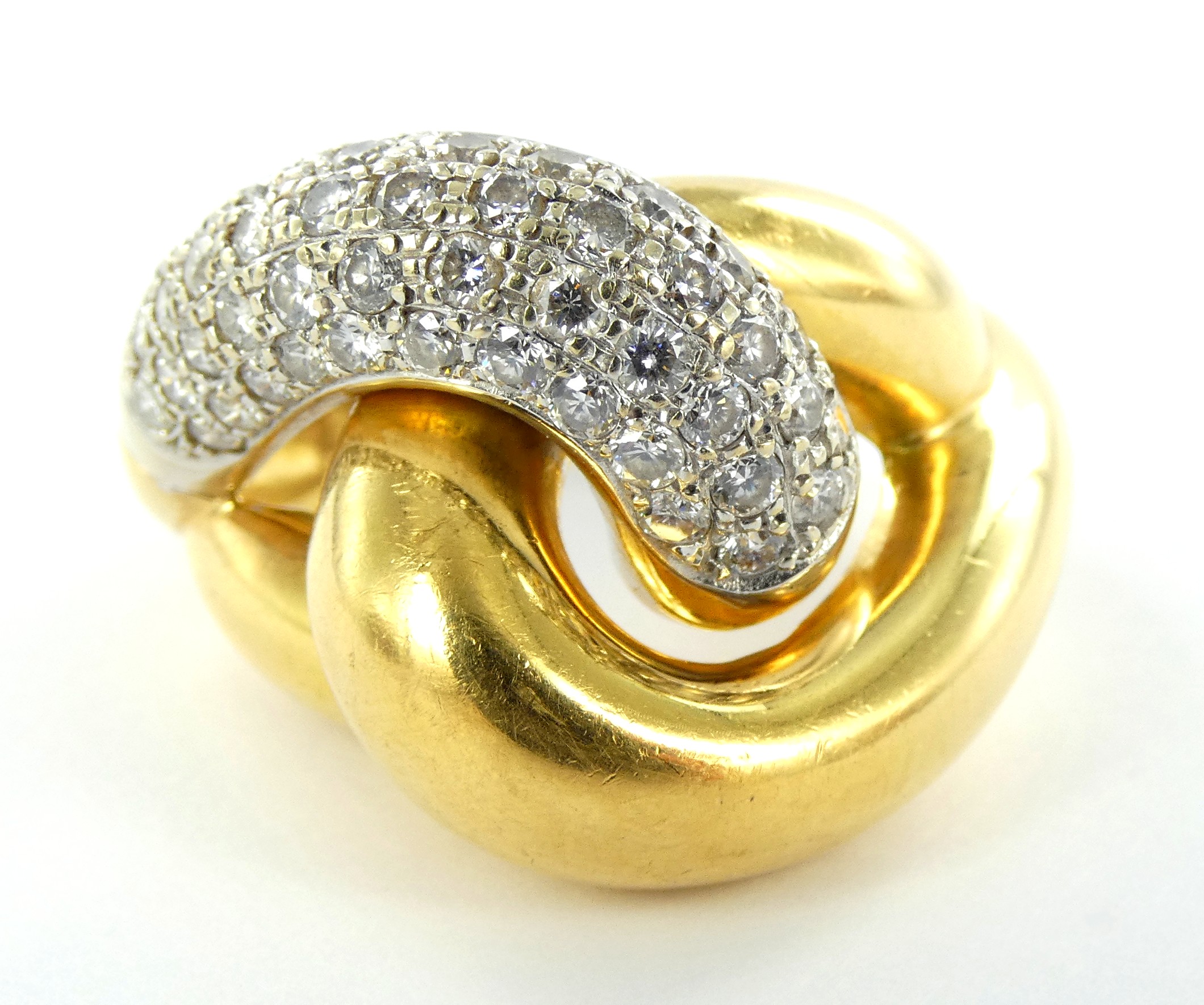 Lot 20 — 1 Bague Or 750 mil. Non poinçonnée, sertie de brillants (0.4