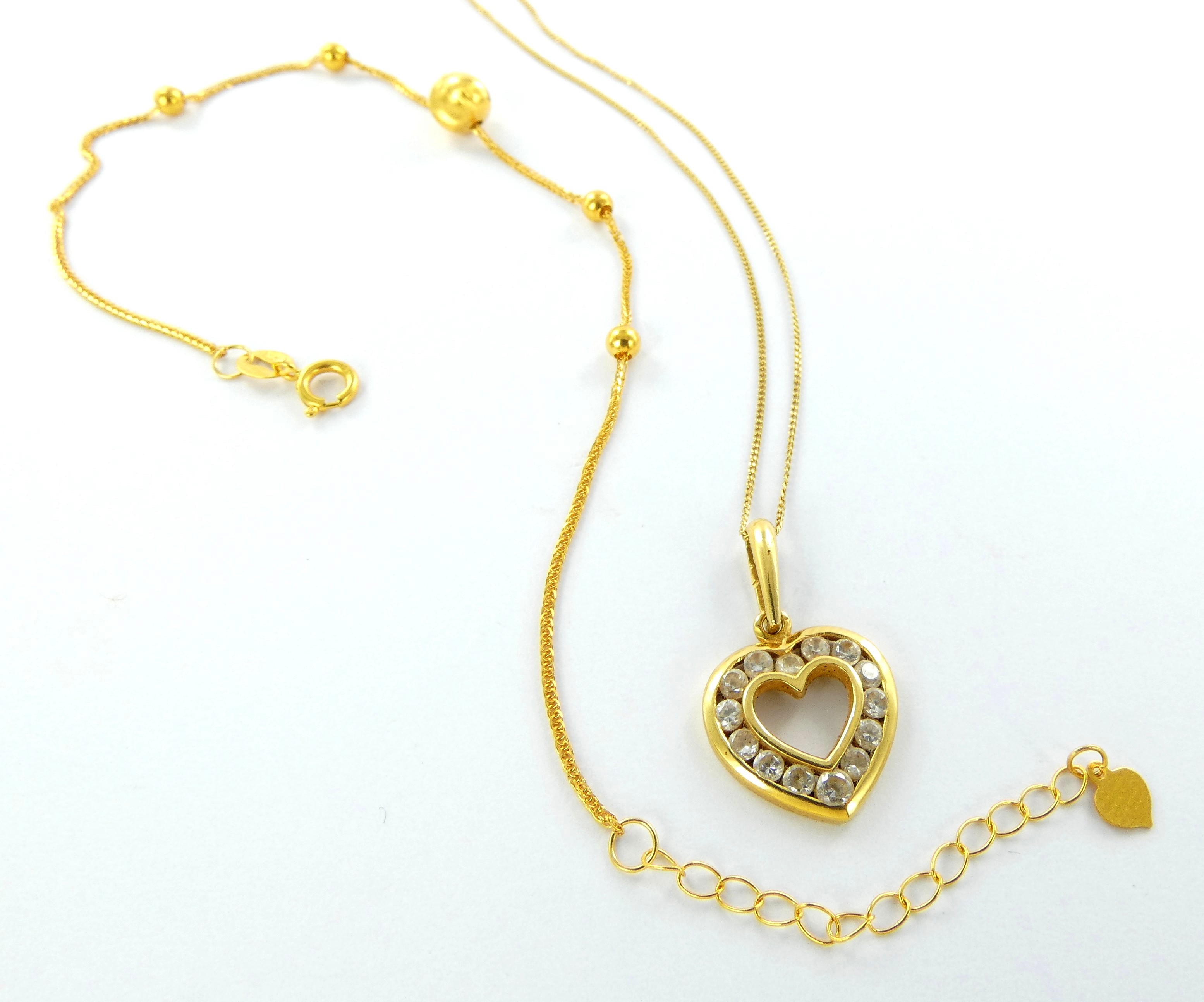 Lot 9 — 1 Bracelet Or 750 mil. 0.6g, 1 Chaîne Or 750 mil. 0.9g, 1 Pe