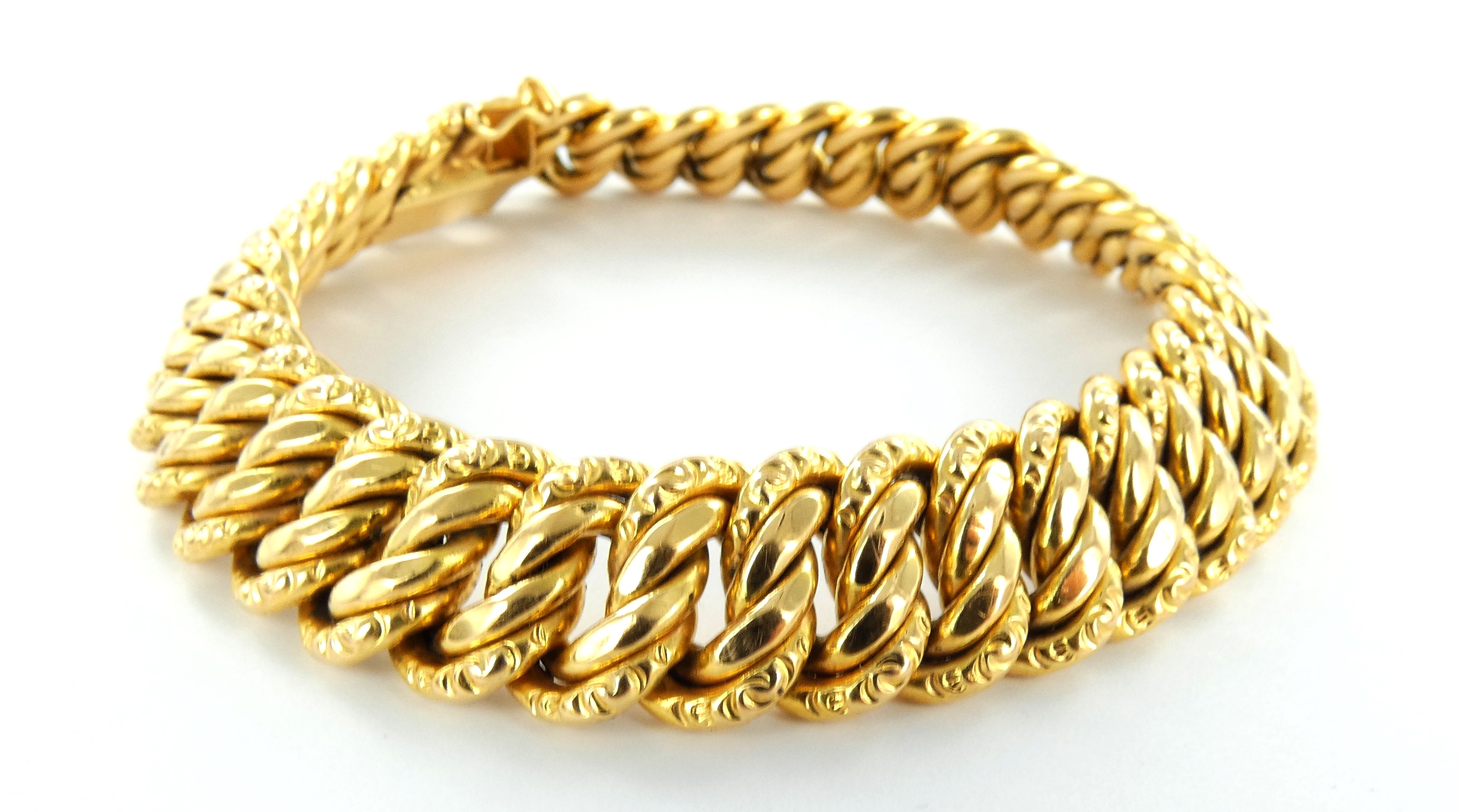 Lot 2 — 1 Bracelet Or 750 mil. Poinçonné, 25.5g