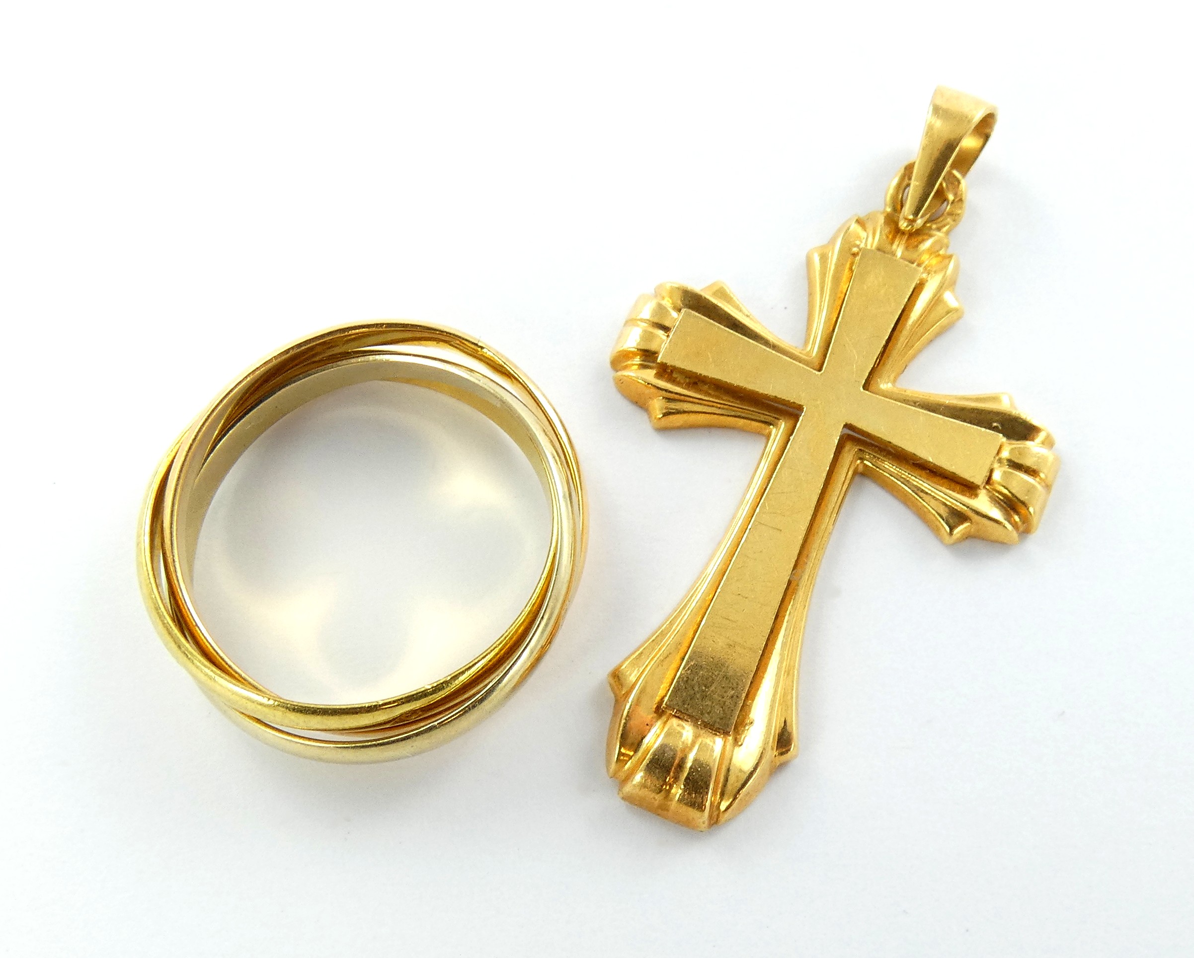 Lot 4 — 1 Croix Or 750 mil. 2.9g, 1 Alliance triple Or 750 mil. Poin