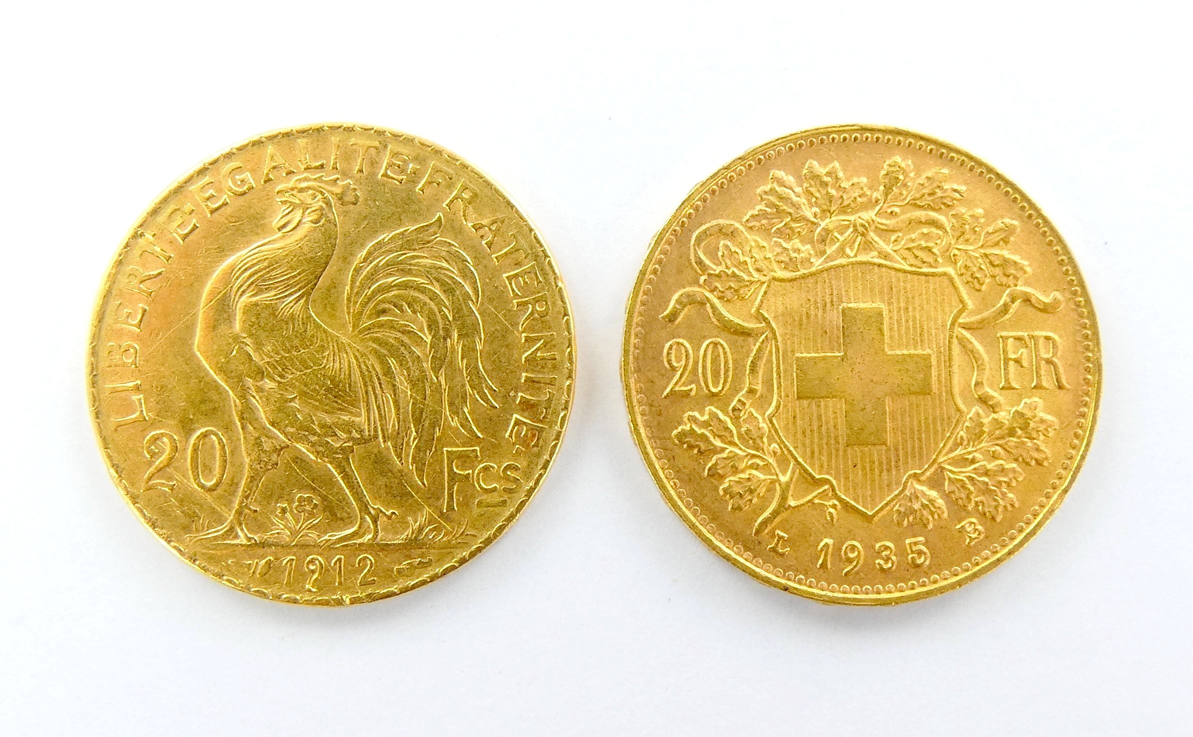 Lot 9 — 1 Pièce de 20F Or 900 mil. 6.4g, 1 Pièce de 20F Suisse Or 90